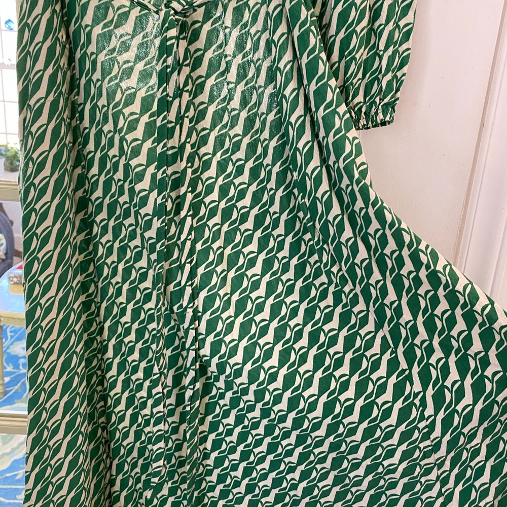 Zara vibrant green and cream colored geometric print midi dress - Picture 6 of 10